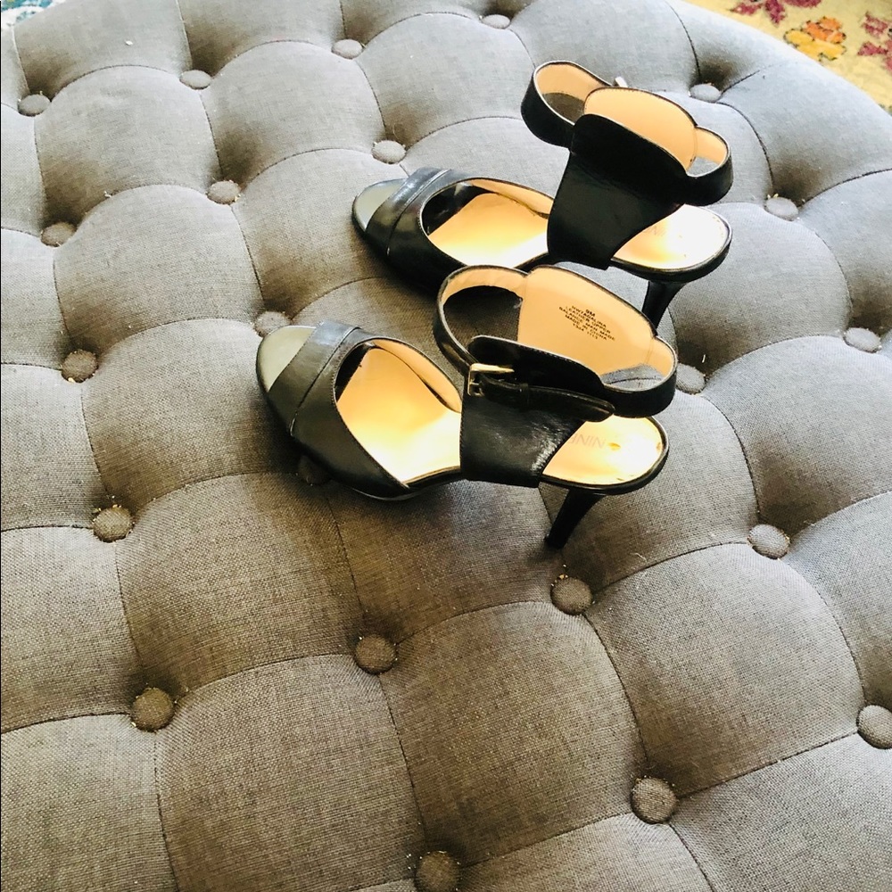 Nine West size 9 heels